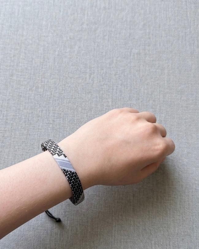 Palestinian Keffiyeh Bracelet (Thin)